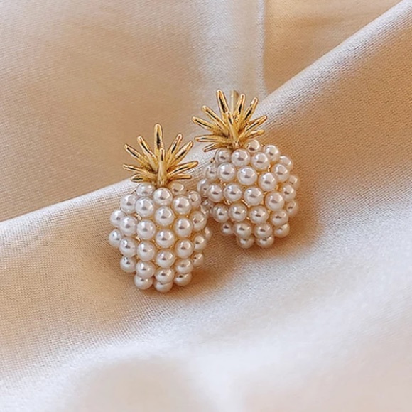 Pearl Gold Plated Stud Earrings - Picture 3 of 6